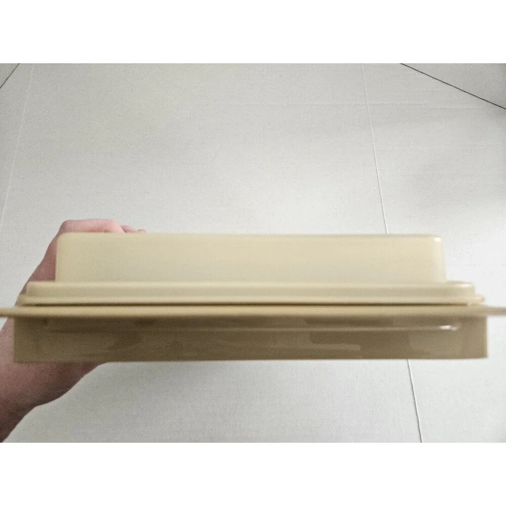 Vintage Tupperware Deviled Eggs Or Vegetable Carrying Case